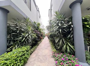 Casa · 189m² · 4 Dormitorios · 2 Estacionamientos · Vendo Lindo Casa en Condominio en Jirón Morro Solar 3, Casa 3, Urb. Valle Hermoso Oeste, Surco