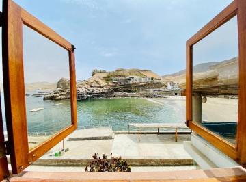 Casa · 512m² · 7 Dormitorios · 4 Estacionamientos · Vendo Bella Casa en Malecón La Quipa Km 56, N 12, Playa La Quipa, Pucusana.