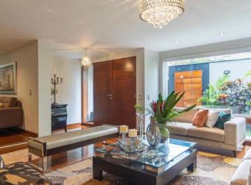 Casa de 5 habitaciones, Lima · Linda Casa Remodelada, Muy Bonita!
