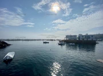 Casa · 190m² · 4 Dormitorios · Vendo Bella Casa en Av Panamericana Sur N 1, Fila 1, Playa Isla Galápagos Km 57, Pucusana