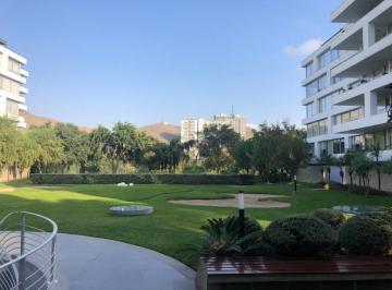 Casa · 555m² · 4 Dormitorios · 3 Estacionamientos · Vendo Departamento Duplex en Calle Circunvalación El Golf N 4, Piso 5, Urb. Golf Los Incas, Surco