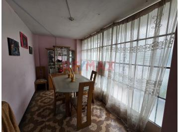 Casa · 160m² · 4 Dormitorios · Casa en Venta en Carabayllo Doble Frente a 3 Minutos de La Municipalidad de Carabayllo
