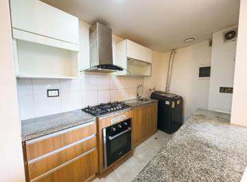 Departamento · 66m² · 3 Dormitorios · 1 Estacionamiento · Venta de Primer Piso con Cochera!