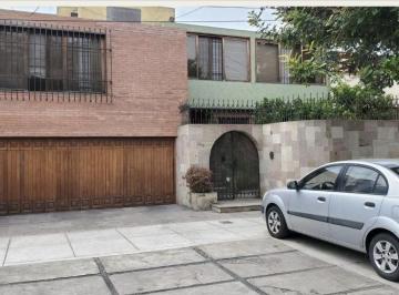 Casa de 3 habitaciones, Lima · Linda Casa Super Bien Ubicada en Venta