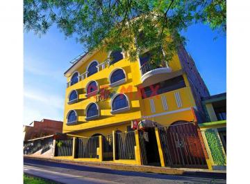 Hotel de 35 habitaciones, Huamanga · Se Vende Hermoso Hotel 3 Estrellas Frente a Parque en Ayacucho, Peru