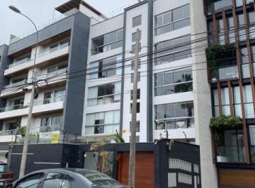 Casa · 180m² · 4 Dormitorios · 4 Estacionamientos · Vendo Bello Departamento Flat en Av Villarán N 3, Piso 1, Urb. Aurora, Miraflores.