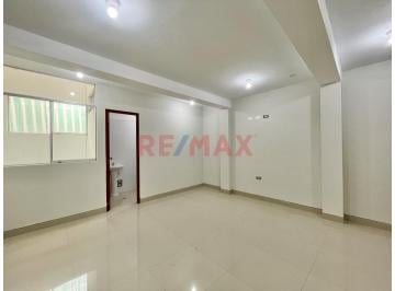 Oficina comercial · 27m² · 1 Dormitorio · Oficina en Alquiler en chiclayo.(M. Vizconde)