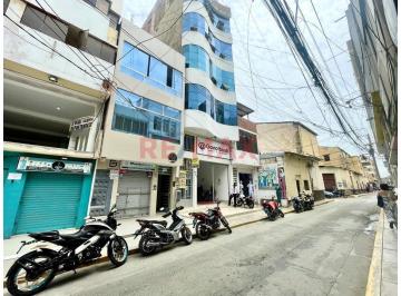 Oficina comercial · 15m² · 1 Dormitorio · Oficina en Alquiler en chiclayo.(M. Vizconde)