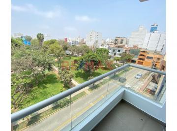 Departamento · 80m² · 3 Dormitorios · Departamento en Surquillo