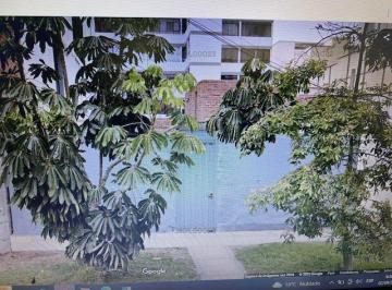 Casa · 270m² · 2 Dormitorios · Vendo Casa Flat en Calle Piura N 1, Miraflores.
