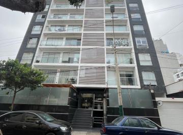 Departamento de 4 habitaciones, Lima · Bajó de Precio! Refugio Urbano en El Corazón de Miraflores
