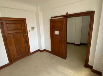 Oficina comercial · 30m² · 1 Dormitorio · Oficina en Cercado de Lima