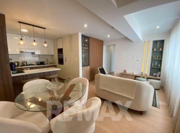 Departamento · 71m² · 2 Dormitorios · Venta de Departamento en Surco de Estreno Amoblado