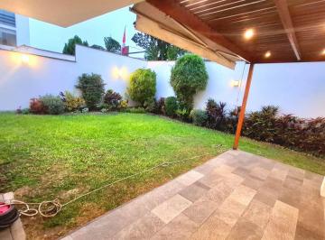 Casa de 5 habitaciones, Lima · Exclusiva Casa en Condominio | Surco - Sta. Teresa | 5 Dorm con Baño | Terraza con Jardín