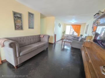 Casa de 4 habitaciones, Lima · Linda Casa Frente/parque 148 m² 4Dorm. Us$300,000 Negociables