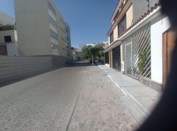 Terreno / Lote , Arequipa · Se Vende Amplio Terreno en Urb. Los Angels de Cayma