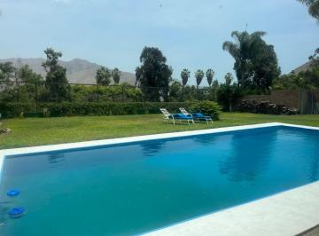 Casa de 4 habitaciones, Lima · Casa La Planicie en Venta, 1005 m² La Molina