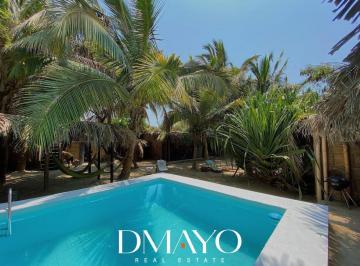 Terreno / Lote · 750m² · Venta Terreno/ Hotel Ubicado en Mancora a 50 m de La Playa - Piura