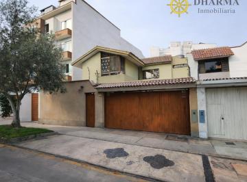 Casa de 6 habitaciones, Lima · Casa Frente a Parque en San Borja – 348 m² en Zona Exclusiva Cerca Al Pentagonito