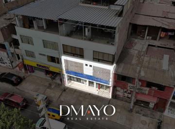 Local comercial · 320m² · 1 Estacionamiento · Local Comercial en Alquiler 320 m² en Zona Bancaria | Zonificación Cz