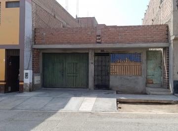 Casa · 160m² · Se Vende Casa Como Terreno de 160 m² en Comas – Oportunidad de Inversión