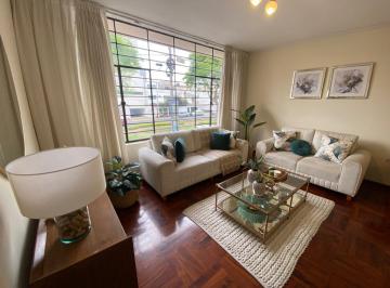 Departamento · 102m² · 2 Dormitorios · Ocasión en Miraflores – Dpto. de 102 m² en Av Díaz Canseco con Excelente Distribución