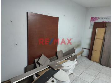 Local comercial · 96m² · Alquiler de Local Ideal Para Almacén Ío Oficina Callao Cerca Al Aeropuerto