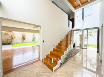 Casa · 333m² · 4 Dormitorios · 2 Estacionamientos · Casa en Venta en La Molina Vieja Etapa II