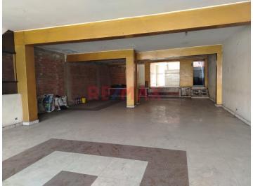 Local comercial · 160m² · 4 Dormitorios · Venta de Local 3 Pisos en Plena Av Comercial Tupac Amaru