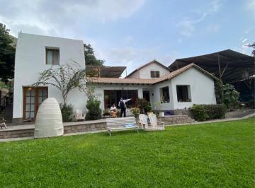 Casa · 600m² · 20 Dormitorios · 10 Estacionamientos · Gran Oportunidad de Inversion - Se Vende Club Restaurante de Campo en Chaclacayo