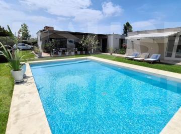 Casa de 5 habitaciones, Lima · Casa en Condominio El Olivar - Pucusana