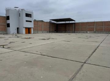 Local comercial · 2500m² · Alquilo/vendo Local en Pachacamac