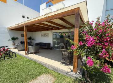Casa · 126m² · 5 Dormitorios · 2 Estacionamientos · Casa de Playa Amoblada en Condominio Asia del Sur, Km 108 Sarapampa