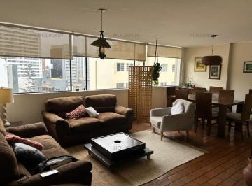 Departamento · 122m² · 3 Dormitorios · Depa en Miraflores Para Remodelar