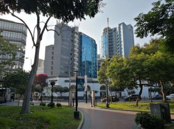 Oficina comercial , Lima · ¡Oportunidad! Oficina en Venta en La Mejor Zona de Miraflores y a Una Cuadra del Parque Kennedy