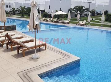 Departamento · 107m² · 3 Dormitorios · 2 Estacionamientos · Departamento de Playa con Piscina en Condominio Asia Azul