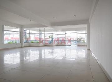 Oficina comercial · 197m² · Alquiler de Oficina 197 m² en Santa Anita
