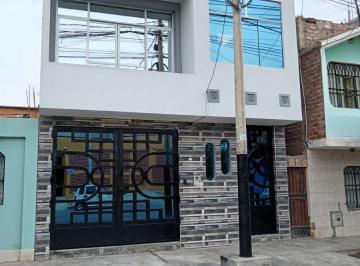 Casa de 5 habitaciones, Ica · Casa en Venta en Parcona