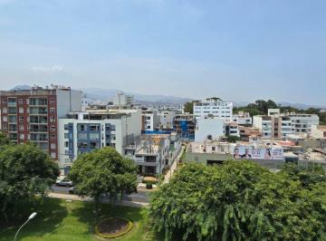 Departamento de 3 habitaciones, Lima · ID. 1087. Venta de Departamento Duplex. Amplia Terraza. Excelente Vista. Cerca a Parque