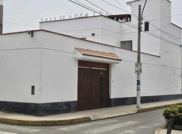 Casa · 146m² · Casa de Playa en Venta en Playa Arica – Lurin