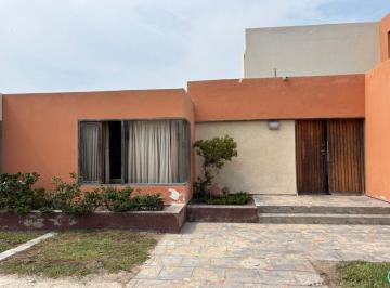 Casa de 3 habitaciones, Lima · Casa en La Encantada de Villa