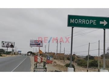 Terreno / Lote · 40000m² · Terreno en Venta en mórrope.(J. Ruiz)