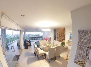 Departamento de 4 habitaciones, Arequipa · Departamento de 260 m² con 4 Dorm. en Venta en Cayma