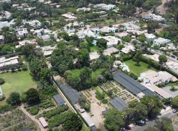 Terreno / Lote , Lima · Amplio Terreno en Venta de 10,137 m² Sobre Av Manuel Prado Ugarteche en La Molina
