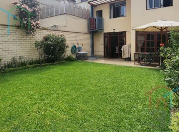 Casa · 224m² · 4 Dormitorios · 2 Estacionamientos · Vendo Casa Jr. Tumán Surco - Jardín Amplio, 224 m²