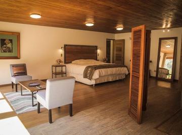 Casa · 3000ha · 6 Dormitorios · En Venta Loadge / Terreno en Cusco - Ollantaytambo