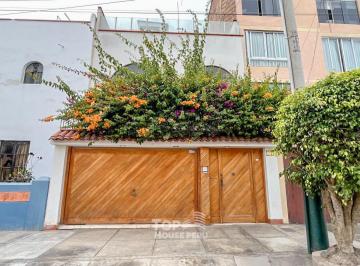 Casa de 3 habitaciones, Lima · Se Alquila Primer y Segundo Piso de Casa en Magdalena