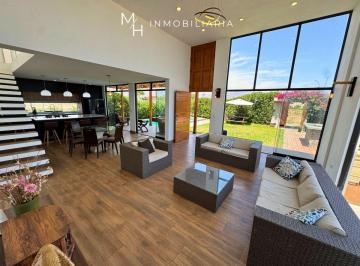 Casa de campo de 4 habitaciones, Cañete · Se Vende Casa de Campo en Asia