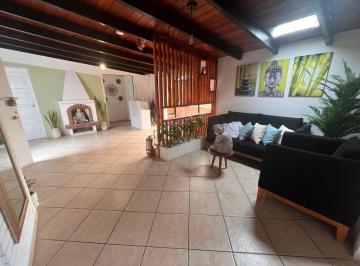 Oficina comercial , Lima · Venta | Oficina | 155 m² | Miraflores | Terraza | 4 Dorm. | 2 Baños