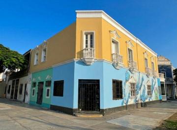 Terreno / Lote · 250m² · Venta de Casa Como Terreno en San Miguel - Esquina Amplia Av Tacna Cdra 6